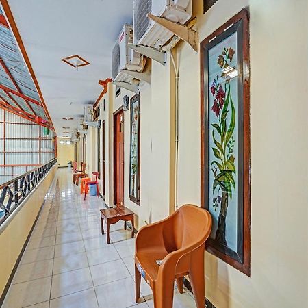 Oyo 90139 Arival Homestay Syariah Кедири Экстерьер фото